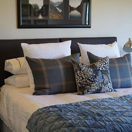 Mt Rosa Lodge Boutique Vineyard Accommodation Wanaka Extérieur photo