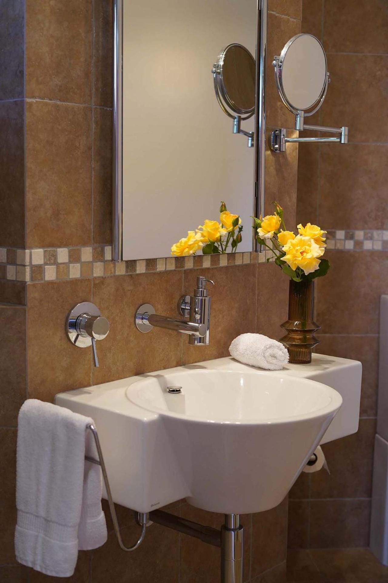 Mt Rosa Lodge Boutique Vineyard Accommodation Wanaka Extérieur photo