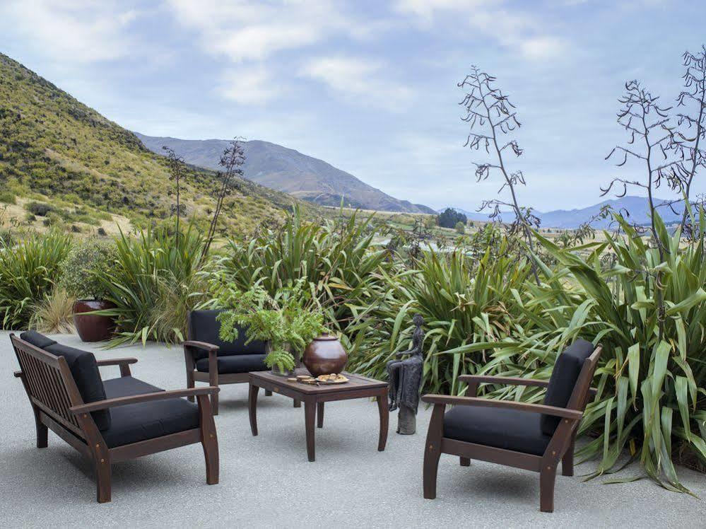Mt Rosa Lodge Boutique Vineyard Accommodation Wanaka Extérieur photo
